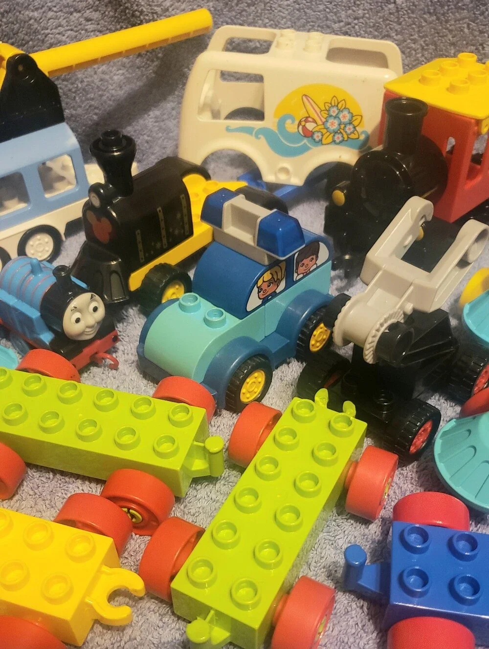 Lego+Lego Duplo Lot Cars Bases Vehicle w/ wheels Parts